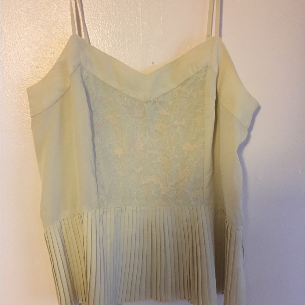 American eagle cream tank top